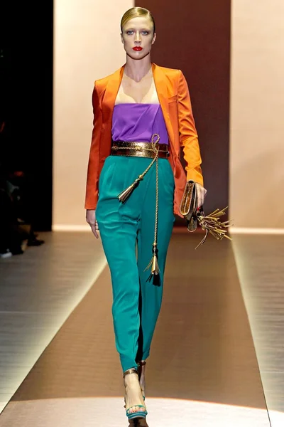 Look 1
